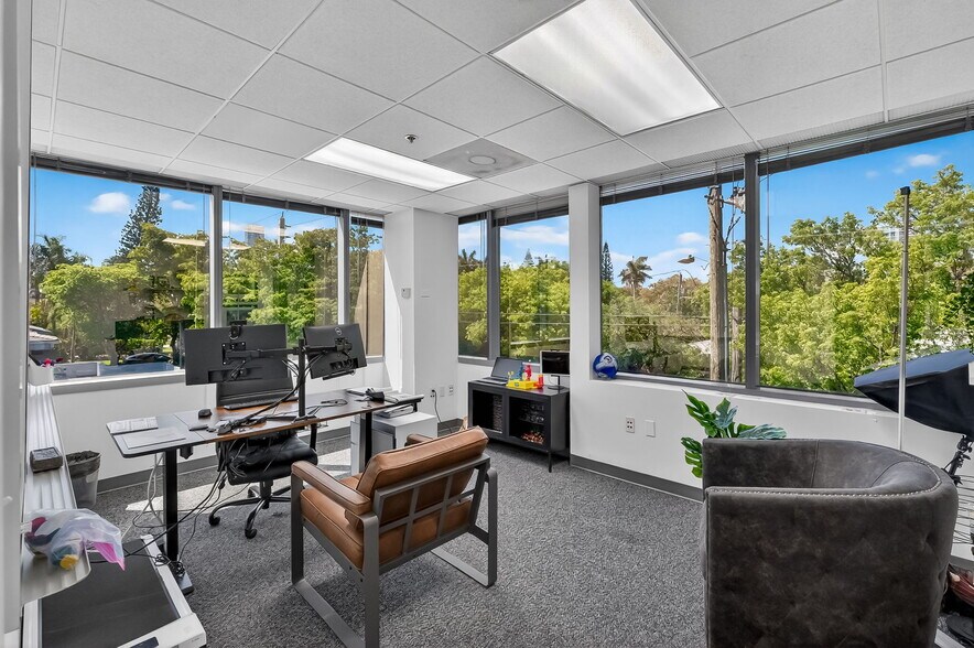More Photos Of 2121 SW 3rd Ave, Miami Office For Lease