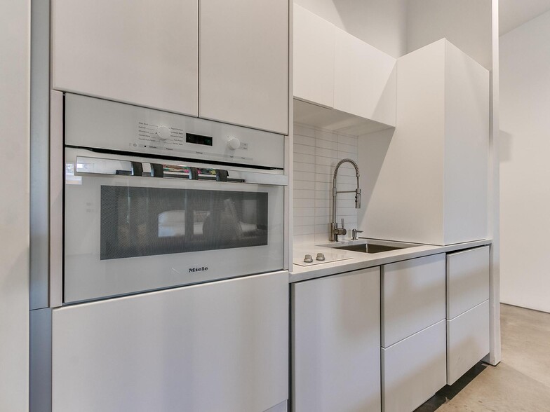 More Photos Of 711 N Douglas Ave, Oklahoma City Apartments For Sale