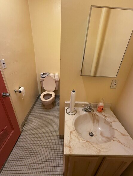 More Photos Of 2061-2065 Broadway, New York Apartments For Sale