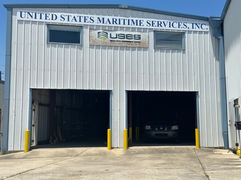 More Photos Of 2807 Judge Perez Drive, Meraux Office For Lease