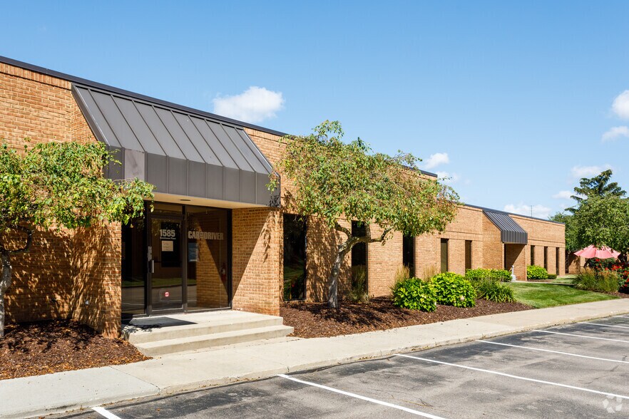 More Photos Of 1500-1595 Eisenhower Pl, Ann Arbor Research And Development For Lease