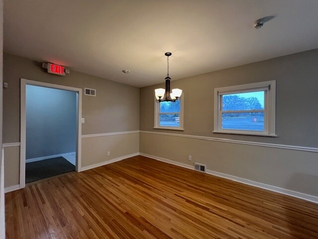 More Photos Of 704 E 9th St, Lockport Medical For Sale