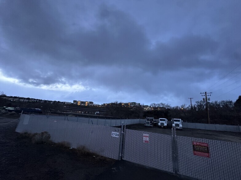 More Photos Of Fenced Lot Next to 2800 Dickerson rd, Reno Land For Lease
