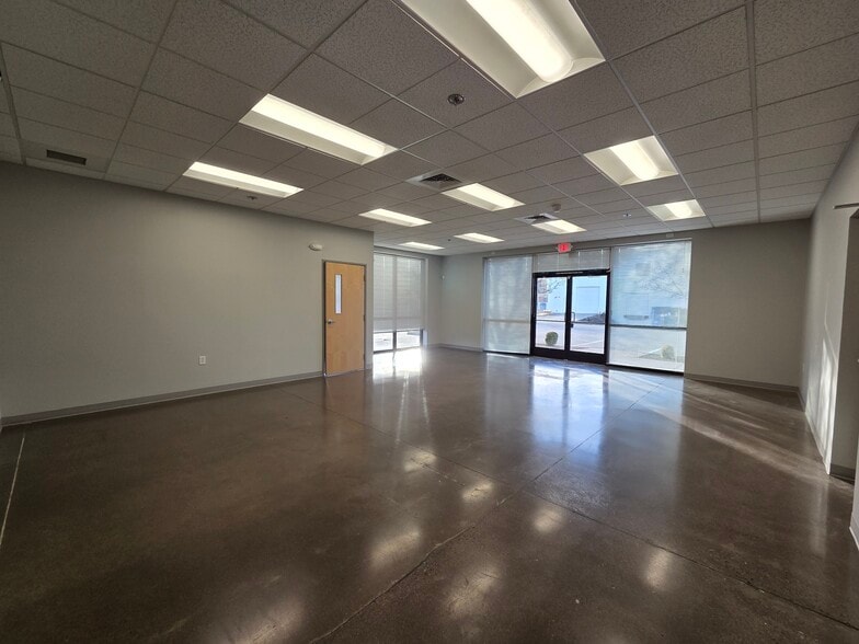 More Photos Of 1935 Vista Ave SE, Salem Industrial For Sale