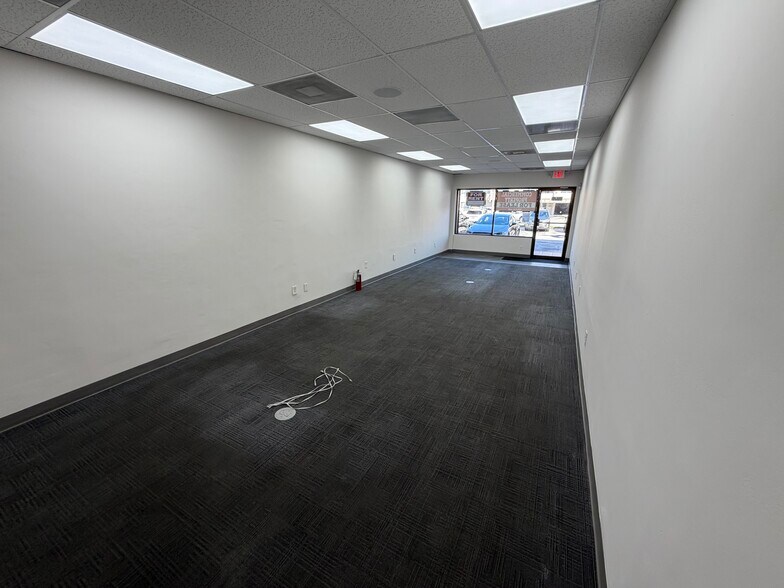 More Photos Of 601-625 SW 57th Ave, Miami Storefront Retail Office For Lease
