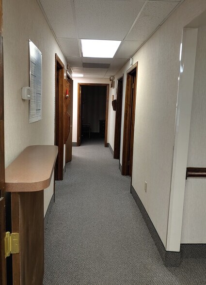 More Photos Of 106 Elden St, Herndon Medical For Sale