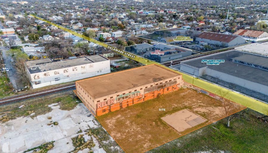 More Photos Of 533 Delaware St, San Antonio Land For Sale