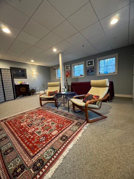 More Photos Of 3 Bow St, Lexington Coworking Space