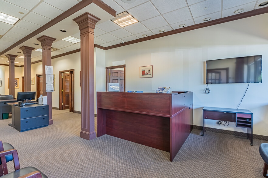 More Photos Of 1011 McBride Ave, Woodland Park Medical For Sale