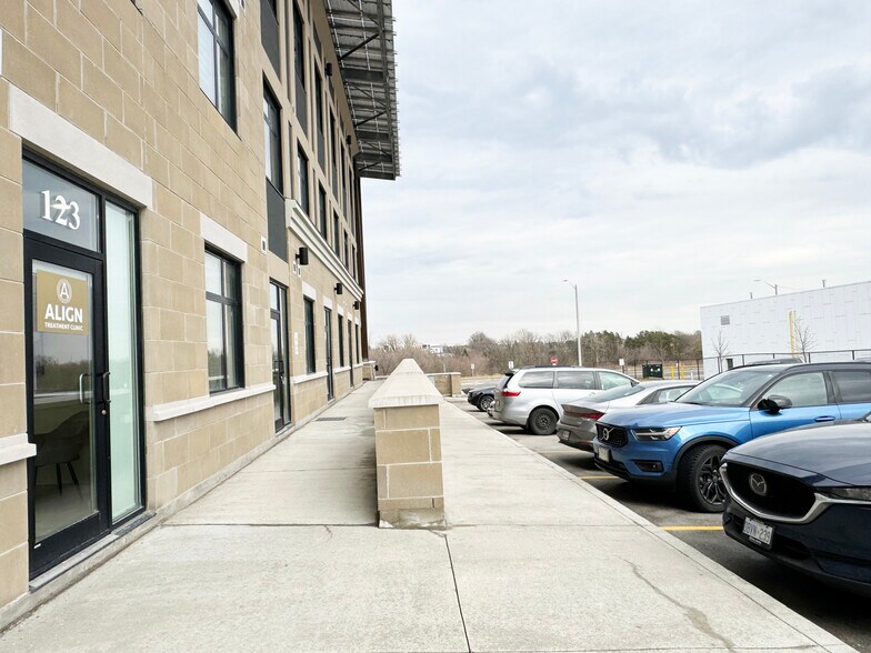 More Photos Of 200 Cachet Woods Crt, Markham Office For Lease