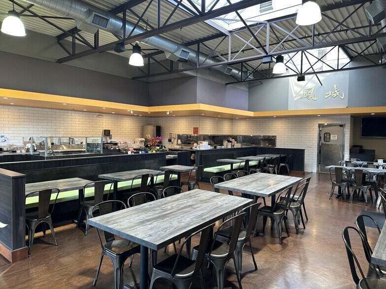 More Photos Of 9225 Las Tunas Dr, Temple City Storefront For Sale