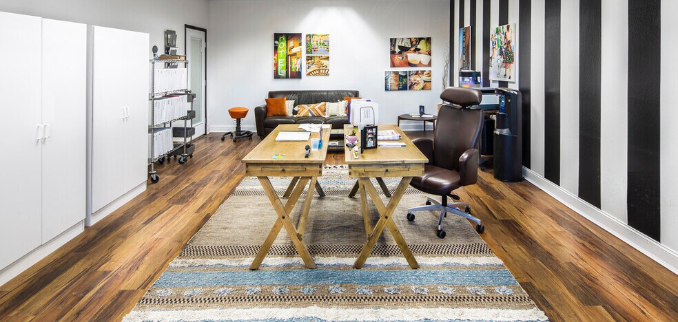 More Photos Of 955 S Virginia St, Reno Office For Sale