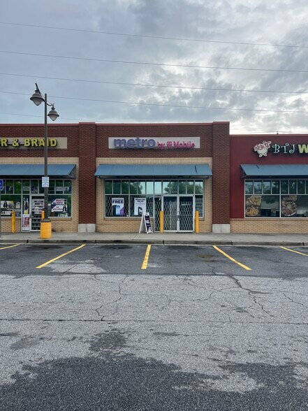 More Photos Of , Atlanta General Retail For Sale