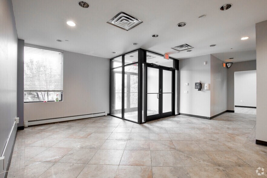 More Photos Of 110 Emjay Blvd, Brentwood Warehouse For Sale