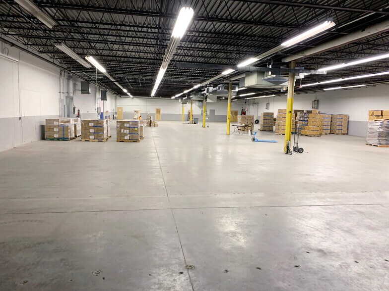 More Photos Of 9 Great Falls Ave, Rochester Manufacturing For Lease