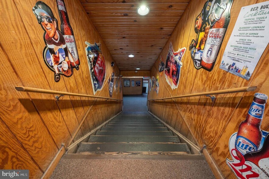 More Photos Of 820 N Black Horse Pike, Williamstown Bar For Sale
