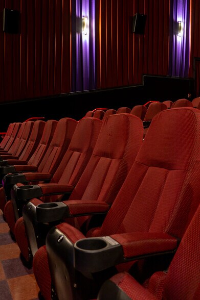 More Photos Of 219 E Central Ave, Belton Theater Concert Hall For Sale