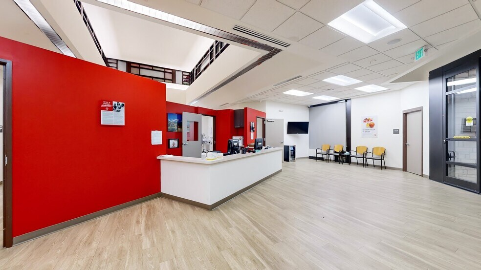 More Photos Of 7460 S Gartrell Rd, Aurora Freestanding For Sale