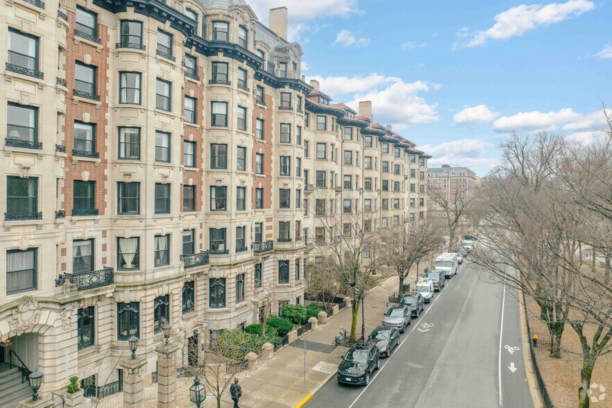 More Photos Of 400 Commonwealth Ave, Boston Medical For Sale