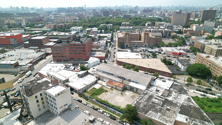 More Photos Of 450 Timpson Pl, Bronx Warehouse For Lease