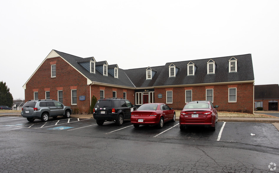 Primary Photo Of 10411 Courthouse Rd, Spotsylvania Office For Lease