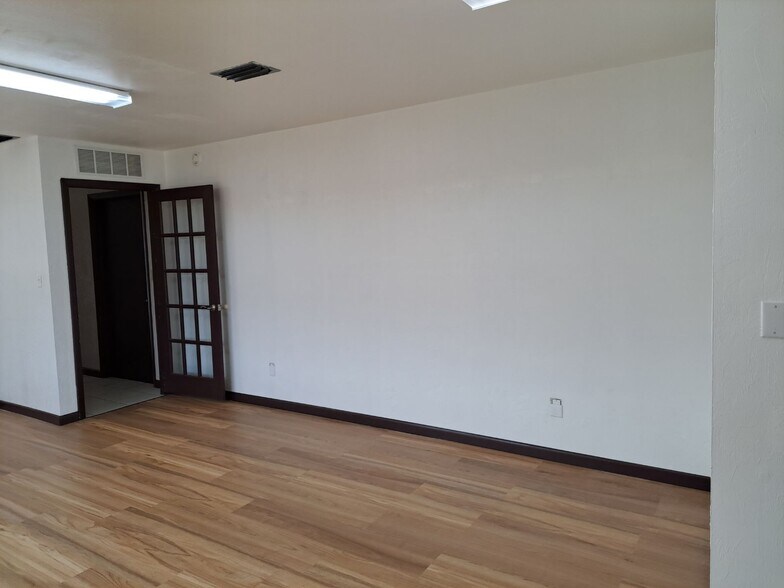 More Photos Of 7378 Sunrise Blvd, Keystone Heights Self Storage For Lease