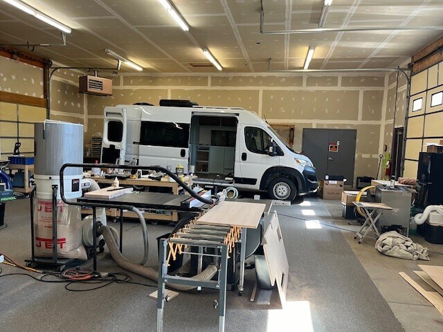 More Photos Of 310 Custer Dr, Battle Creek Medical For Lease