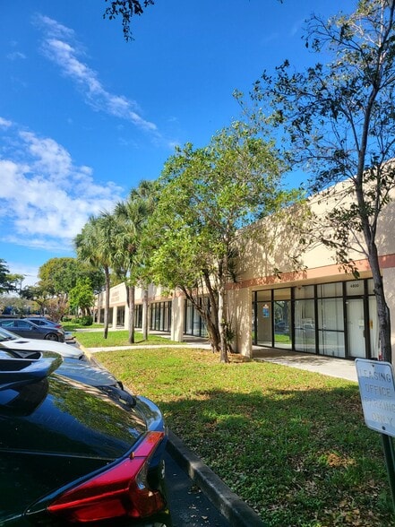 Primary Photo Of 4800 N State Road 7, Lauderdale Lakes Medical For Sale