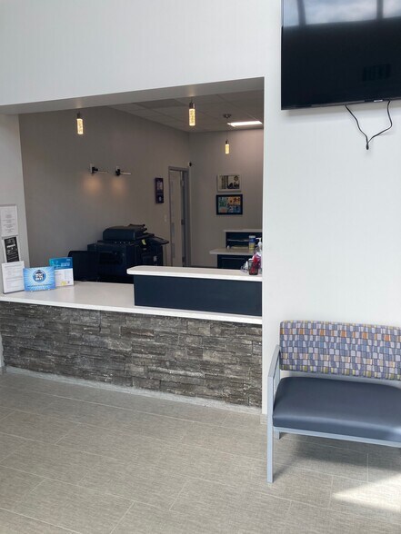 More Photos Of 6637 Gunn Hwy, Tampa Medical For Lease