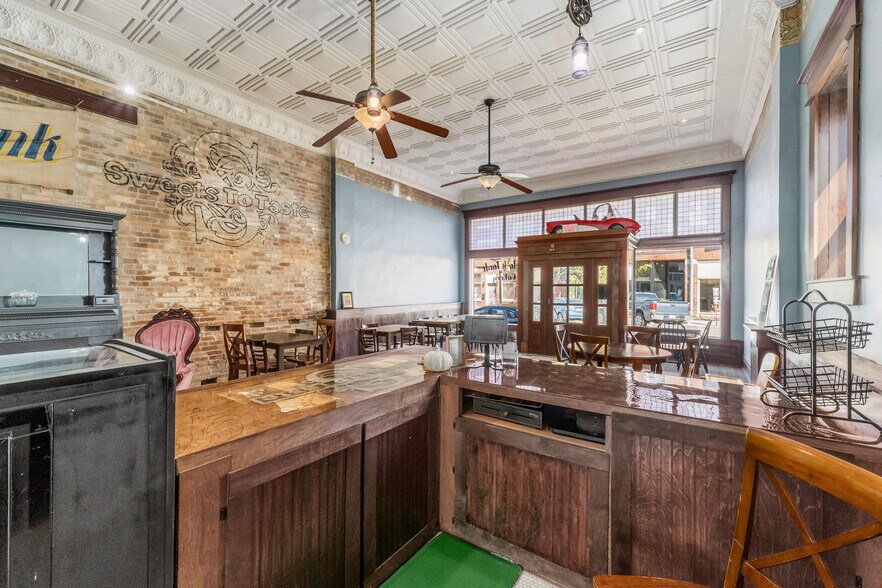 More Photos Of 111 W Main St, Bremen Storefront Retail Residential For Sale