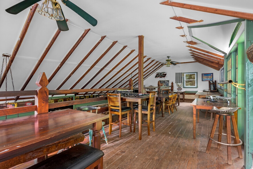 More Photos Of 1332 Susquehanna River Rd, Port Deposit Bar For Sale