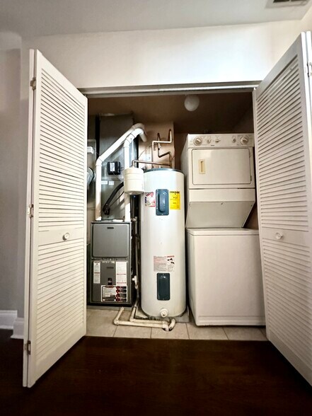 More Photos Of 4601 S Indiana Ave, Chicago Apartments For Sale