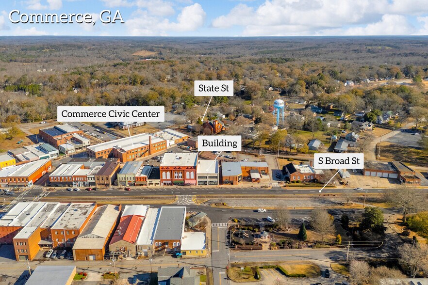 More Photos Of 1642 S Broad St, Commerce General Retail For Lease