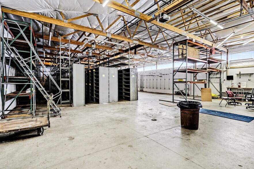 More Photos Of 240 Columbus st, Lithopolis Auto Repair For Sale