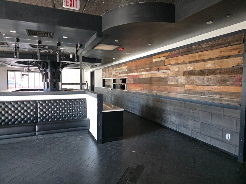 More Photos Of 1940 Cinema Dr, Rock Hill Restaurant For Lease