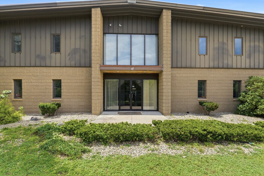 Primary Photo Of 846 Broncos Hwy, Mapleville Service For Lease