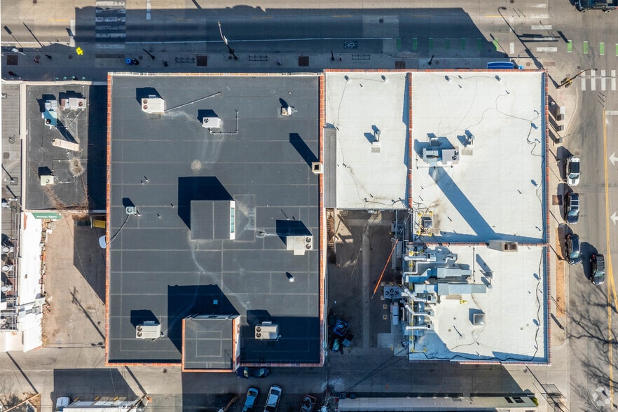 More Photos Of 1432 W 31st St, Minneapolis Storefront Retail Residential For Lease