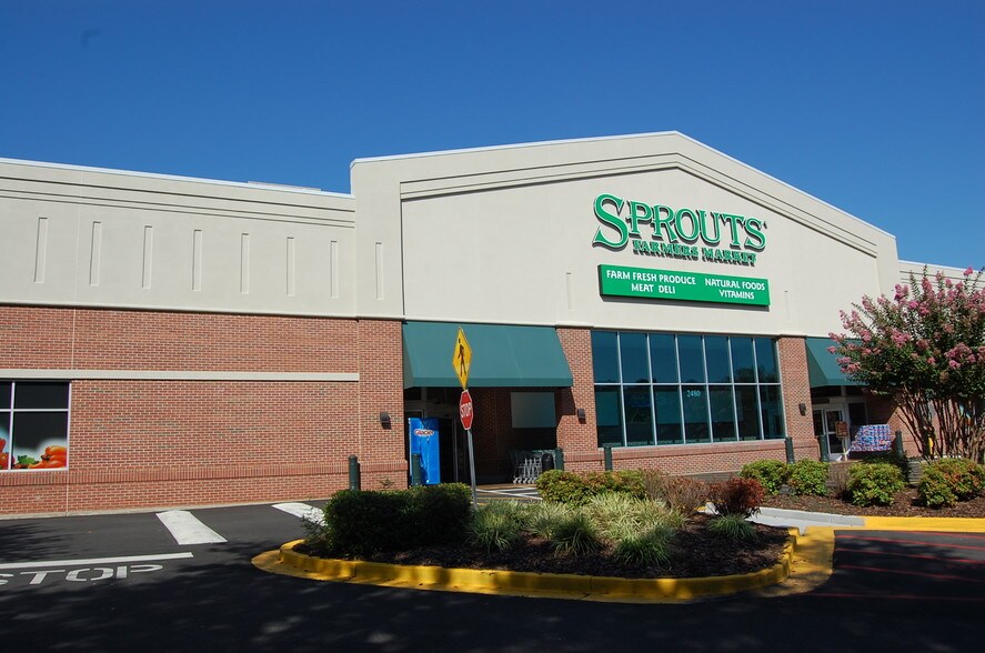 Primary Photo Of 2480-2510 Mount Vernon Rd, Dunwoody Freestanding For Lease