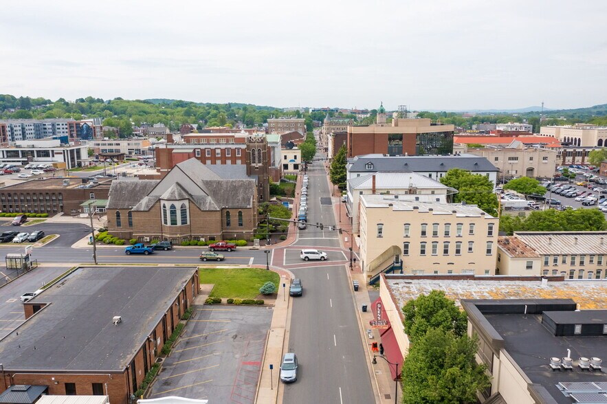 More Photos Of 227 N Main St, Harrisonburg General Retail For Sale