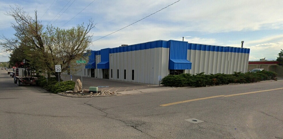 More Photos Of 2075 S Valentia St, Denver Warehouse For Lease