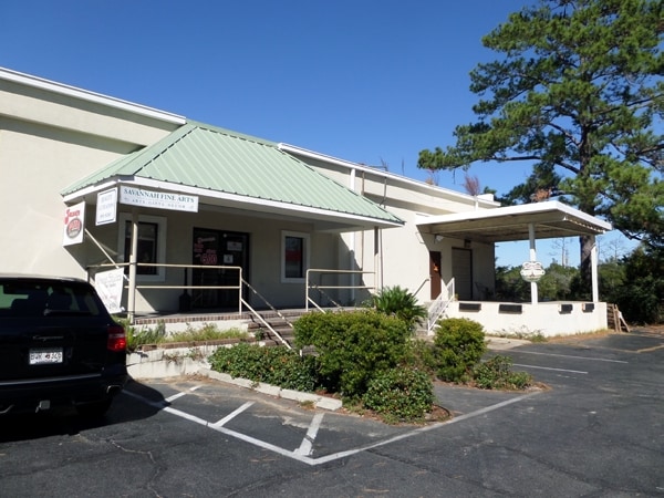 More Photos Of 140 Johnny Mercer Blvd, Savannah Restaurant For Sale
