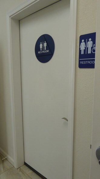 More Photos Of 34 Union Way, Vacaville Flex For Lease