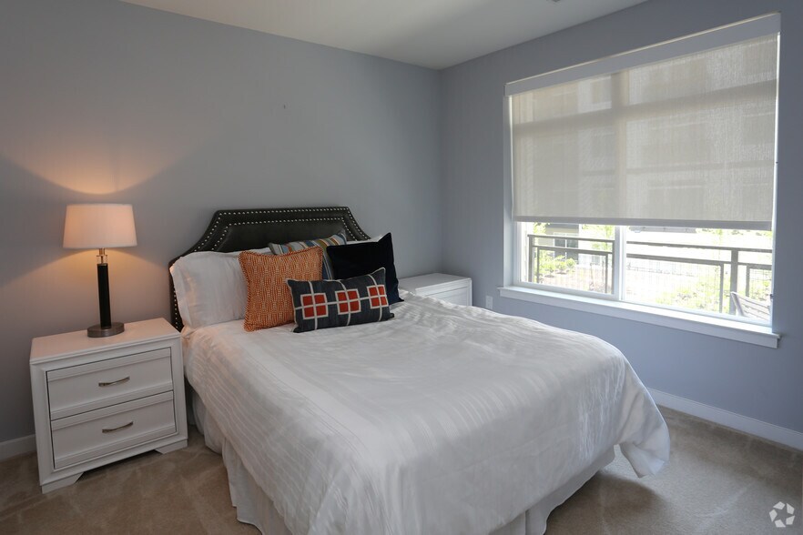 More Photos Of 1801 Chapman Ave, Rockville Apartments For Lease