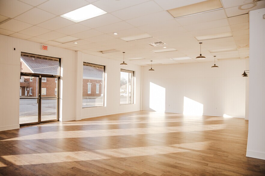 More Photos Of 603 Pilgrim Ave, Muscle Shoals Flex For Sale