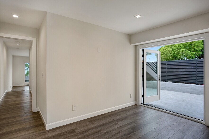 More Photos Of 621 Ramona Ave, Laguna Beach Apartments For Sale
