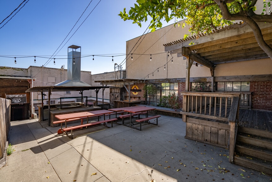 More Photos Of 104-110 W Branch St, Arroyo Grande Storefront For Lease