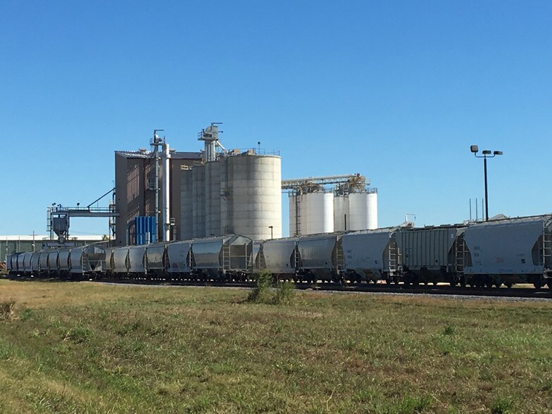 Primary Photo Of 3000 Doug Attaway Blvd, Shreveport Manufacturing For Lease