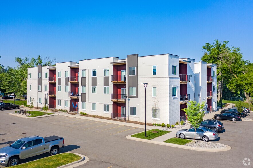 More Photos Of 5030 Northwind Dr, East Lansing Apartments For Lease