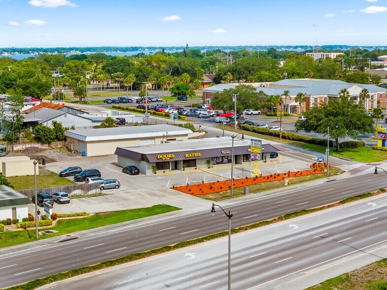 More Photos Of 984 Rockledge Blvd, Rockledge General Retail For Sale