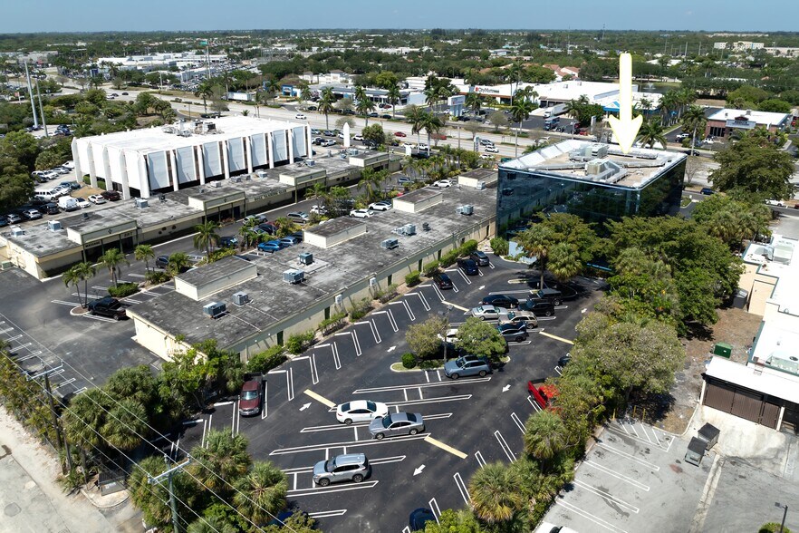 More Photos Of 2240 Palm Beach Lakes Blvd, West Palm Beach Office For Sale
